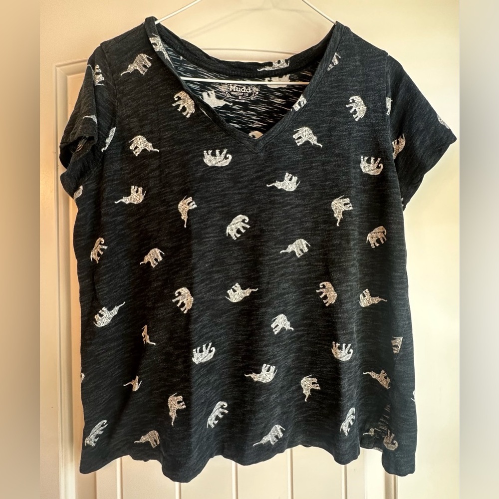 Mudd Charcoal Tee with Elephant Pattern